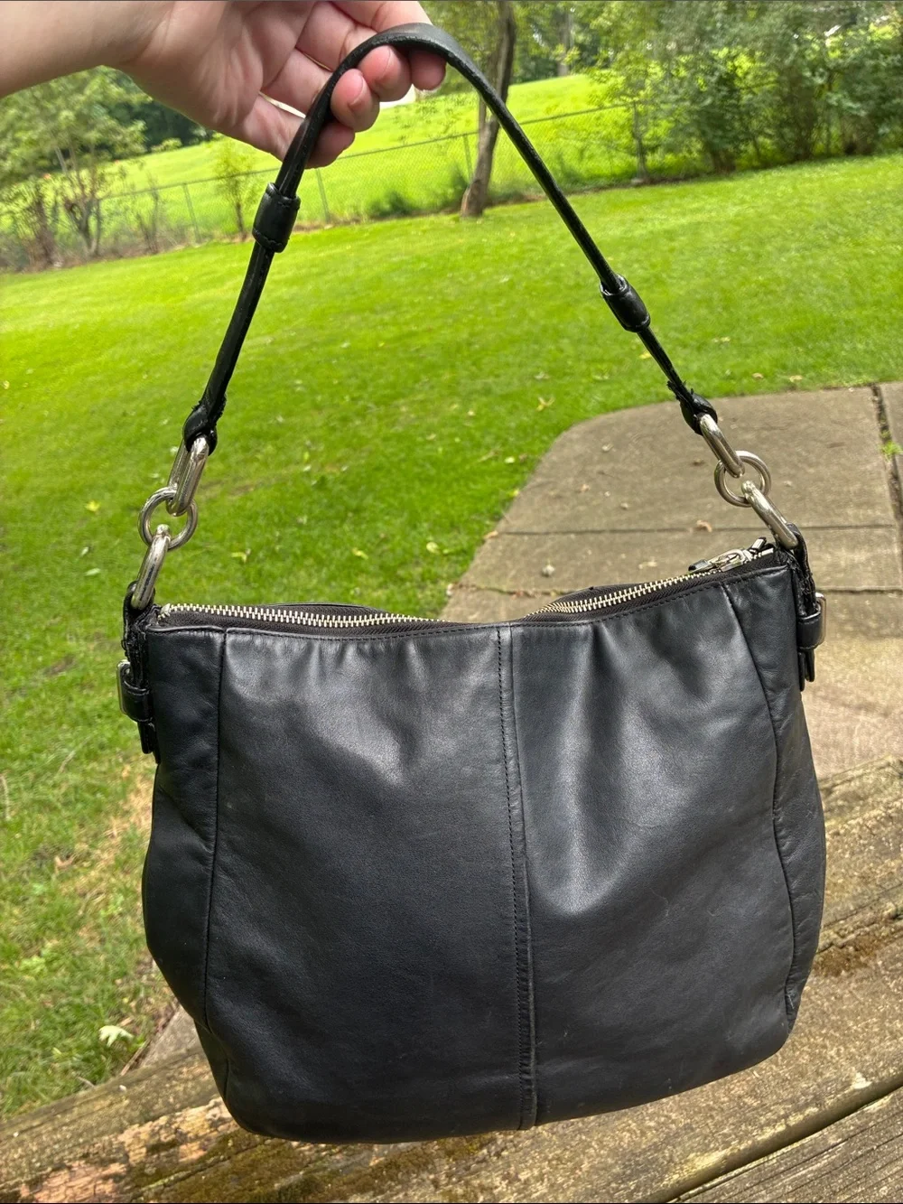 Coach Chelsea Ashlyn (or Ashlynn) Hobo shoulder bag